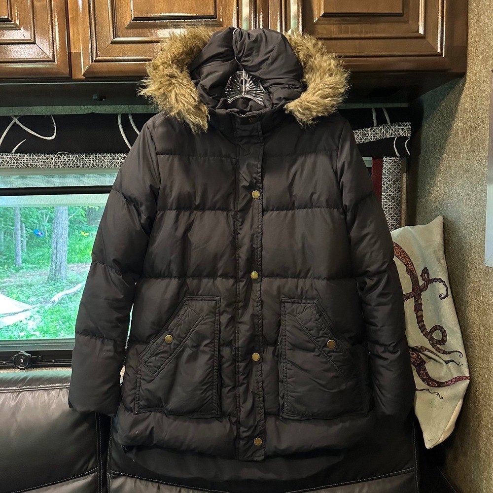 Boden Black Down Fill Puffer Jacket Detachable Faux Fur Hood Plaid Lining Cozy